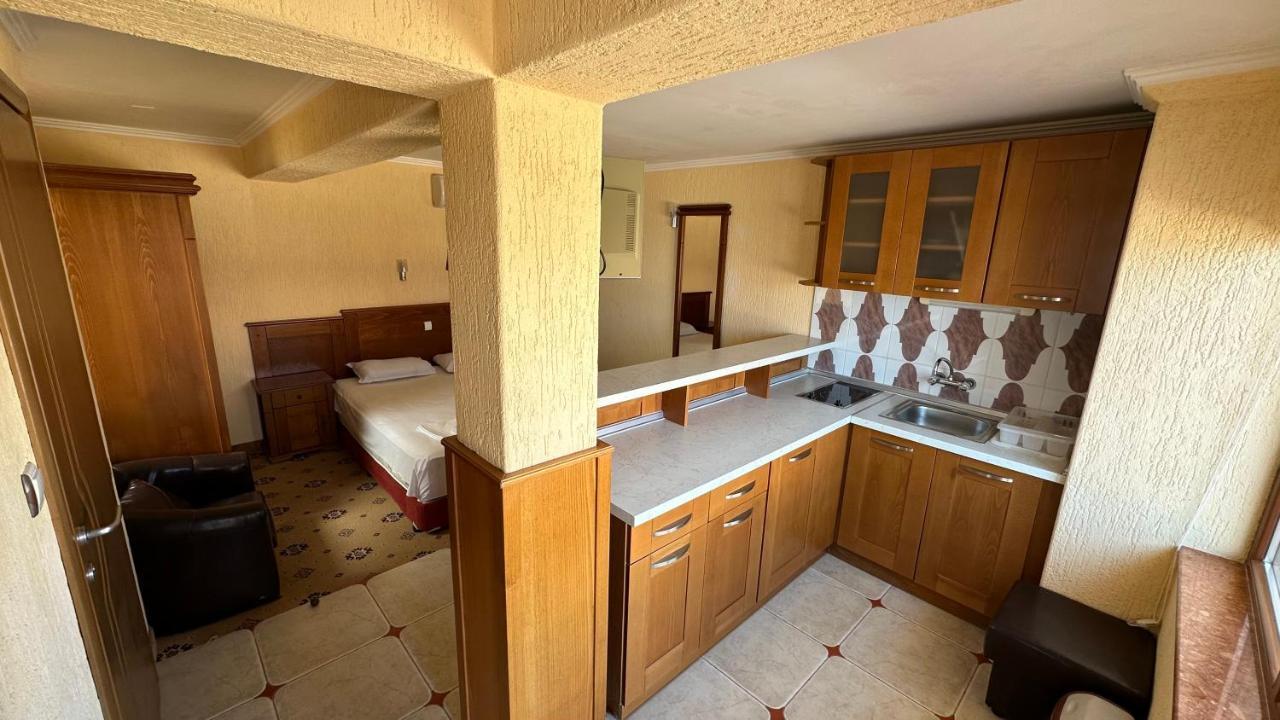 Elizabeth Beach Apartments Nesebar Exterior photo